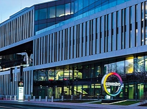 Die Zentrale in Leverkusen übernimmt von 2024 an den gesamten EMEA-Vertrieb (Foto: Covestro)