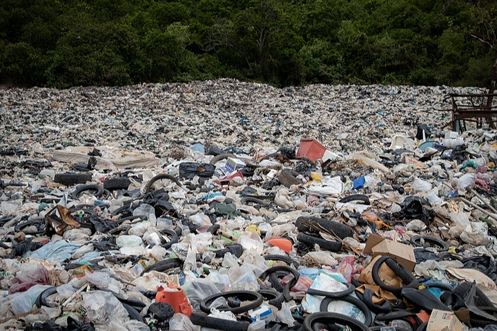 Die Abfallberge wachsen: Hat die EU ein Verpackungsmüllproblem? (Foto: pexels / Leonid Danilov)