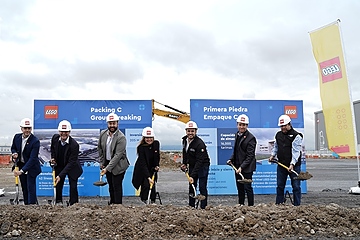 Das Lego-Management in Mexiko hat möglicherweise schon Schwielen von den vielen Spatenstichen (Foto: Lego)