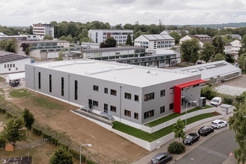 Seit wenigen Tagen in Betrieb: Die neue Produktionshalle in Wetzlar (Foto: Promix)