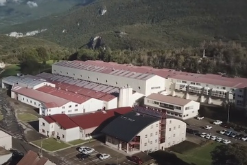 Zentrale von Akwel im französichen Champfromier nahe Genf (Foto: Akwel)