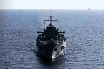 Militärmacht: ein US-Kriegsschiff im Einsatz (Foto: US Navy)