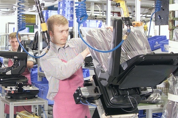 Von der Entwicklung der weltweiten Handelspolitik hängt das vierte Quartal für den Autozulieferer maßgeblich ab (Foto: Grammer)