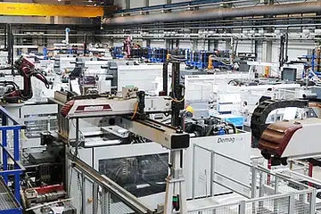 Spritzgießproduktion in Leinburg-Diepersdorf: Der Geschäftsbetrieb wird fortgesetzt (Foto: Plastic Manufacturing Group)