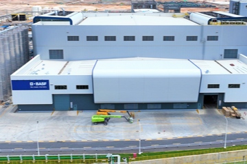 Am Verbundstandort in Zhanjiang soll bis Ende 2025 auch der zentrale Cracker die Arbeit aufnehmen (Foto: BASF)