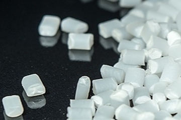 Polystyrol der Marke „Styron”: Der Produzent will das Material verteuern (Foto: Trinseo)