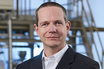 Leitet den Schweizer Composites-Spezialisten: CEO Tobias Lührig (Foto: Gurit)