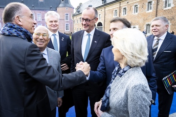 Von Krisenstimmung keine Spur: Treffen der EU-Staatschefs in Belgien (Foto: Bundesregierung/Steffen Kugler)