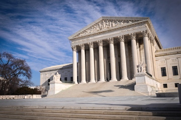 Höchstrichterlicher Widerspruch gegen Trumps Strafzölle: der US-Supreme-Court (Foto: Smarterpix/slickspics)