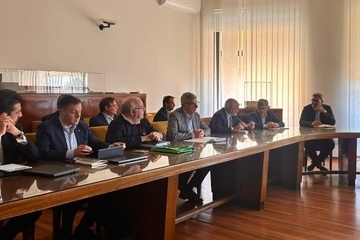 Mission erfüllt: In Rom wurden die Verträge zum Erhalt der Automobil-Arbeitsplätze in Grugliasco unterzeichnet (Foto: Ital. Wirtschaftsministerium)