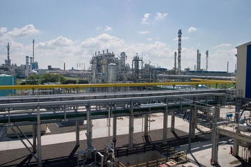 Der Ort des Unglücks: der Produktionsstandort Tiszaujvaros im Nordosten Ungarns (Foto: MOL)