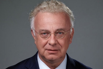 Feilt weiter an der Wettbewerbsfähigkeit seines Unternehmens: Vorstandschef Christian Kullmann (Foto: Evonik)