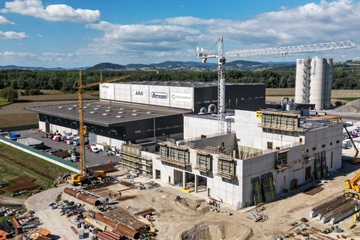 Kurze Wege: „Sort4cycle“ wird direkt neben der bestehenden Sortieranlage „TriPlast“ errichtet (Foto: ARA)