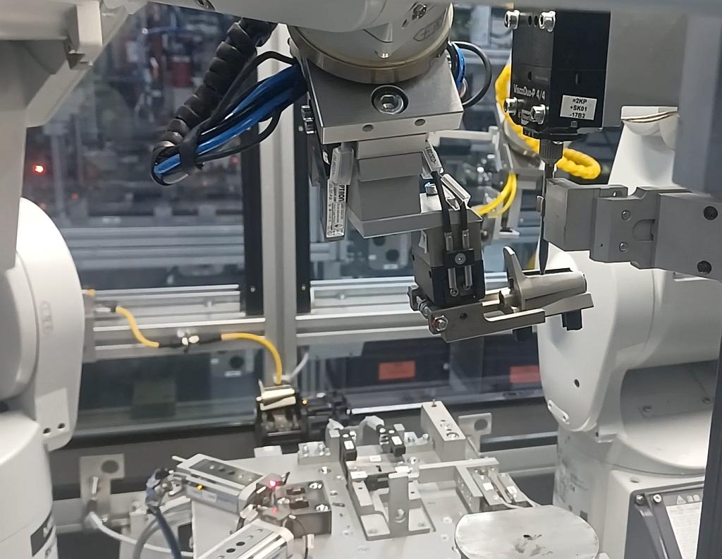 ACP Systems: Komplexe Roboterapplikationen einfach umgesetzt