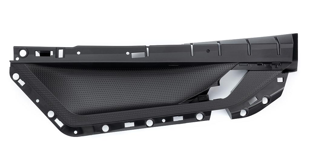 SAX Polymers: PA 6 für Fahrzeug-Interieur