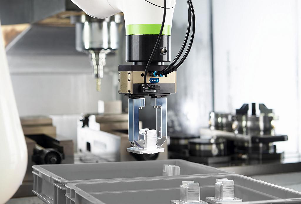 Schunk: Flexibler Greifer mit Sicherheit